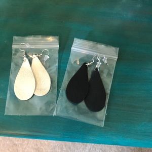 NWOT set of 2 leather earrings